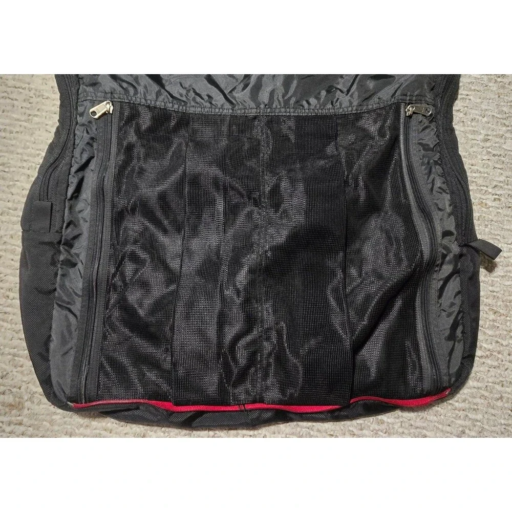 Vintage Patagonia Burrito Suiter Garmet Travel Bag Hanging Black Mesh Tri Fold
